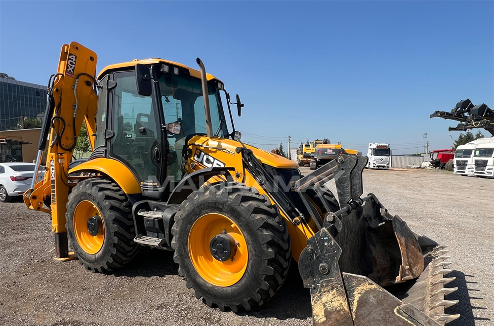 Beko Loder Kazıcı Yükleyici(JCB)